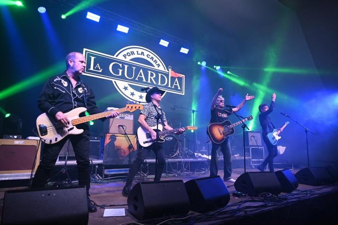 Concierto de La Guardia en la Feria de Tomares.