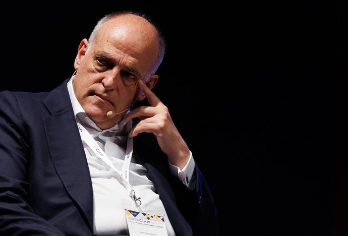 Archivo - El presidente de LaLiga, Javier Tebas.