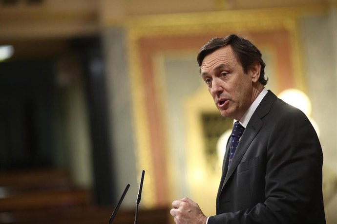 Archivo - Rafael Hernando, diputado del PP, en la tribuna