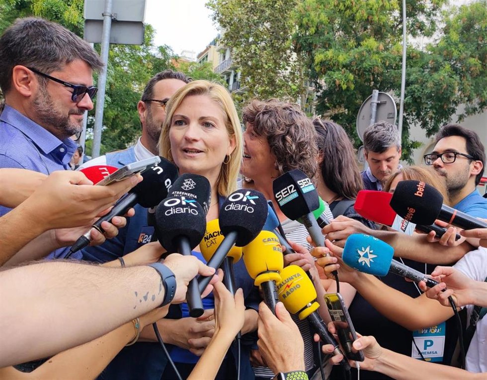 La portavoz adjunta de ERC, Raquel Sans, en declaraciones en la manifestación de la ANC de la Diada