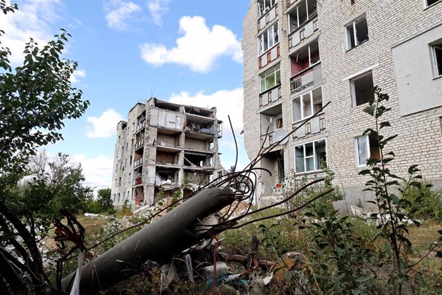 Edificio destruido en Ucrania en el marco de la guerra lanzada por Rusia