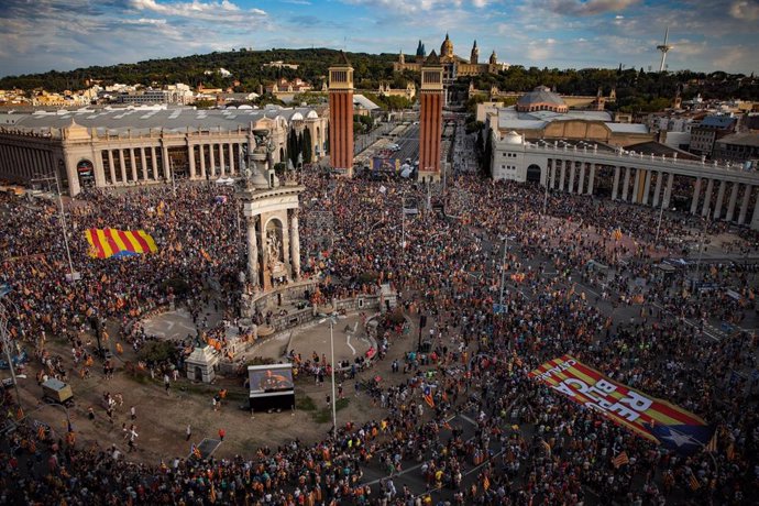 Manifestación de la ANC por la Diada en la plaza Espanya de Barcelona.