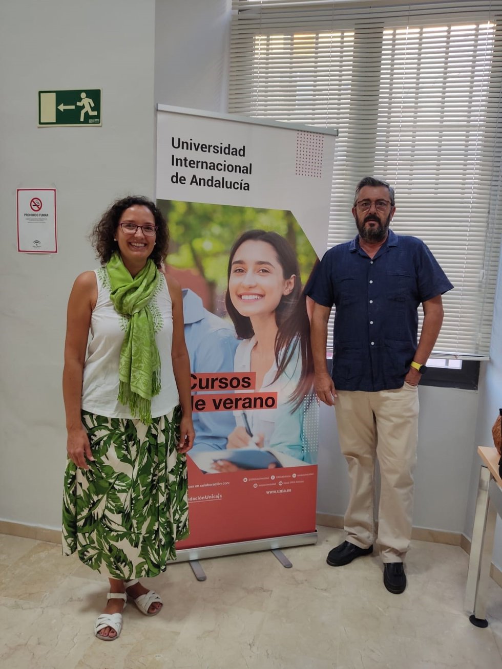 Los investigadores María Marcos Cobaleda y Antonio Garrido Almonacid en la UNIA.