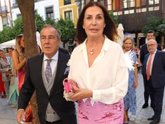 Foto: Carmen Martínez-Bordiú deslumbra con una falda de lentejuelas en la boda de Blanca Martínez Carrillo de Albornoz