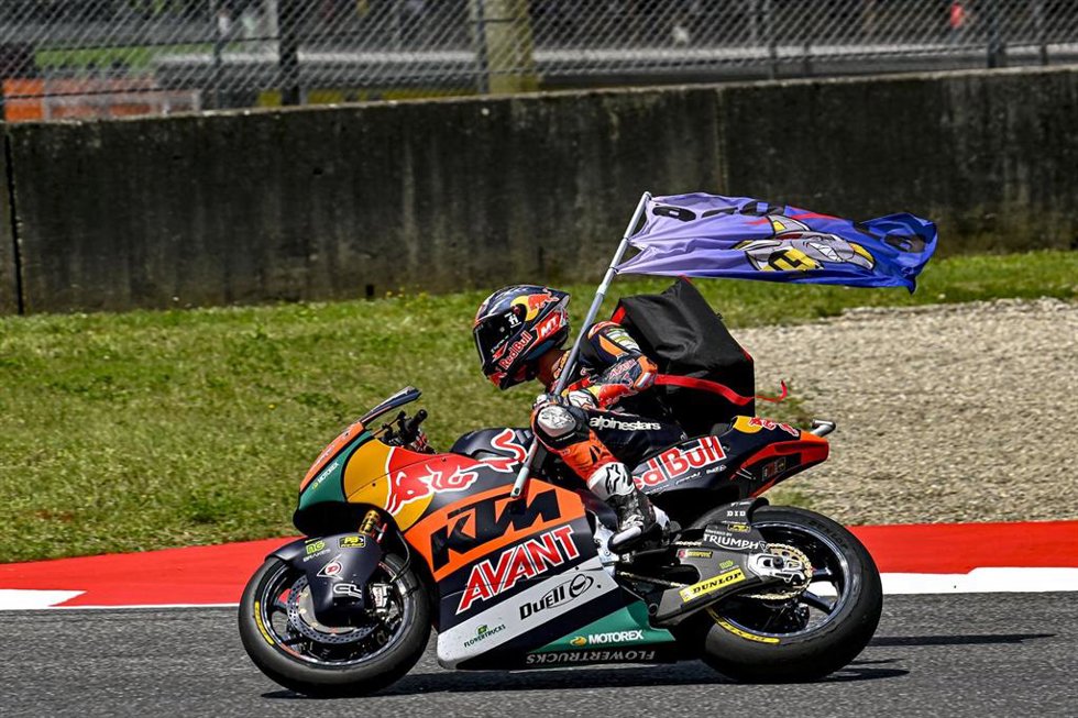 Archivo - 37 ACOSTA Pedro (spa), Red Bull KTM Ajo, Kalex Moto2, acción durante el 2023 Moto 2 Gran Premio d'Italia Oakley en el Autodromo Internazionale del Mugello del 9 al 11 de junio de 2023 en Mugello, Italia - Foto Studio Milagro / DPPI