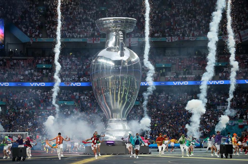Archivo - Vista general de la ceremonia previa a al final de la EURO 2020.