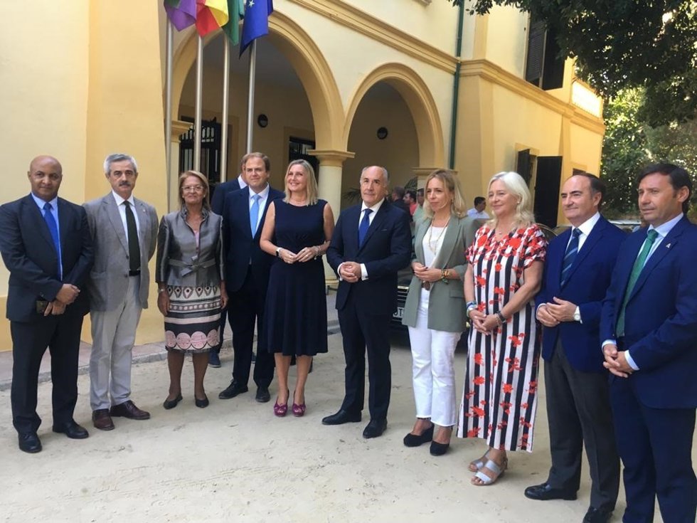 Almudena Martínez en el Pleno de constitución de la Mancomunidad del Campo de Gibraltar.