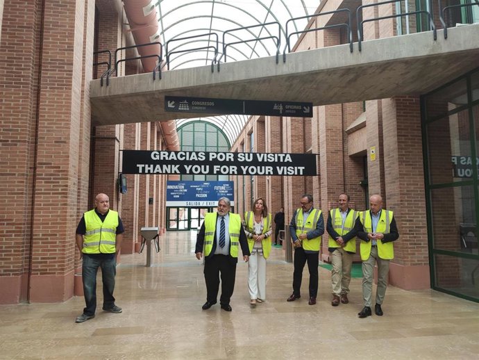 Natalia Chueca y Manuel Teruel en su visita a la Feria de Muestras de Zaragoza.