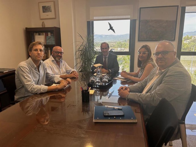 El Govern traslada su colaboración a la Asociación de Clústeres Náuticos a través de Ports IB.