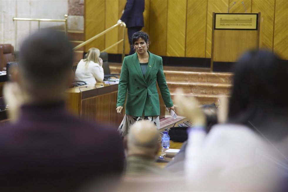 Archivo - La portavoz del Grupo Mixto-AdelanteAndalucía, Teresa Rodríguez, tras su última intervención durante la segunda jornada del Pleno del Parlamento andaluz en el Parlamento de Andalucía, a 22 de diciembre de 2022 en Sevilla (Andalucía, España).