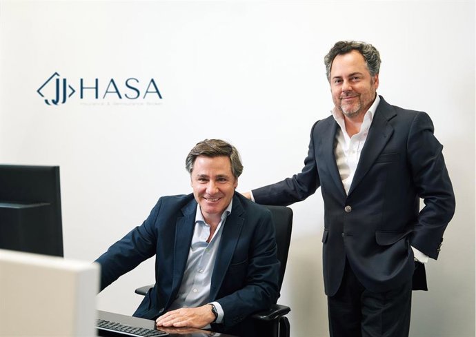 Fundadores de Jhasa.