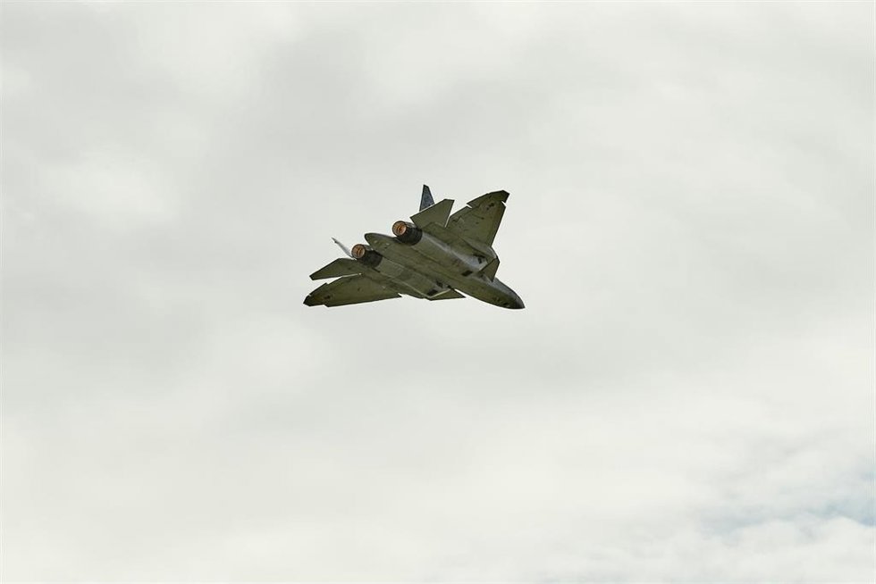 Archivo - Avión de combate ruso