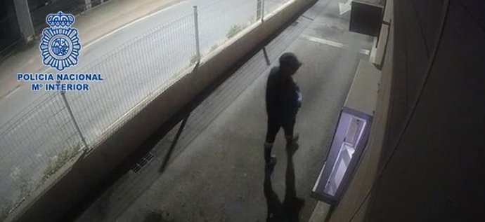 Policía Nacional detiene a un ex trabajador por robar en tres ocasiones en menos de 10 días en un conocido local de hostelería en Lorca