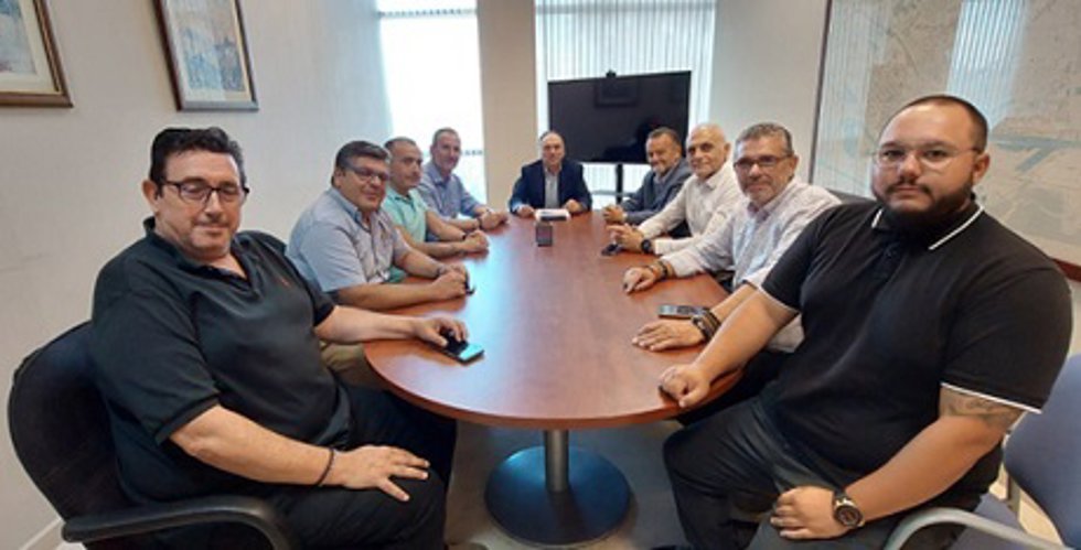 Reunión mantenida entre UGT Andalucía y el delegado de Movilidad del Ayuntamiento de Sevilla, José Lugo.
