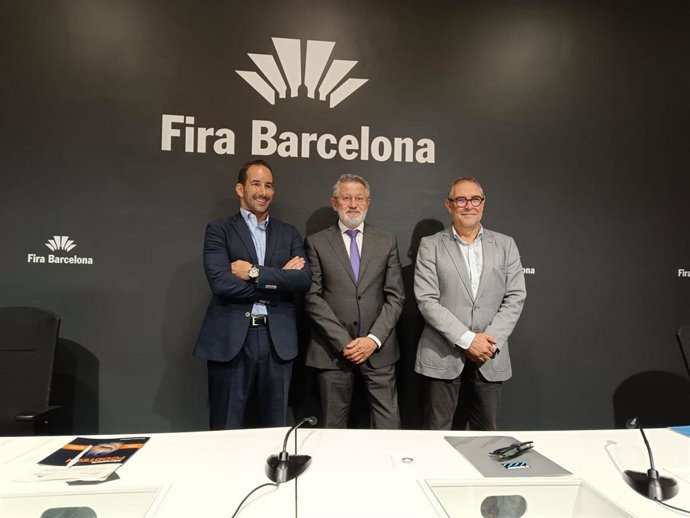 El director del Alimentaria FoodTech 2023, Ricardo Martínez; el presidente de Alimentaria FoodTech, Lluci Casellas, y el director general de Amec, Joan Tristany, en la presentación de la Alimentaria FoodTech 2023