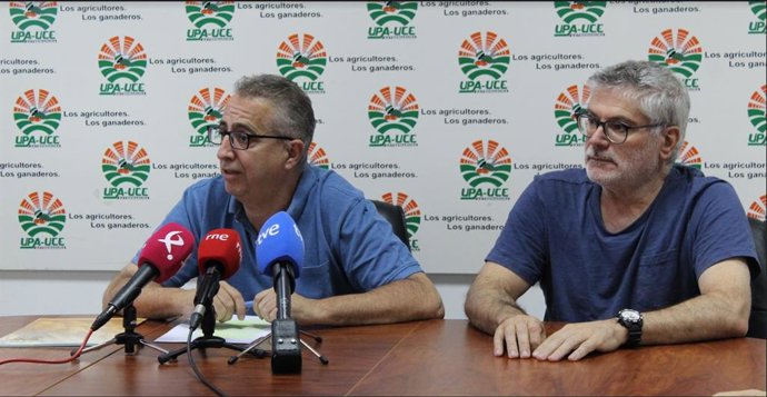 El secretario general de UPA-UCE, Ignacio Huertas, en rueda de prensa en Mérida