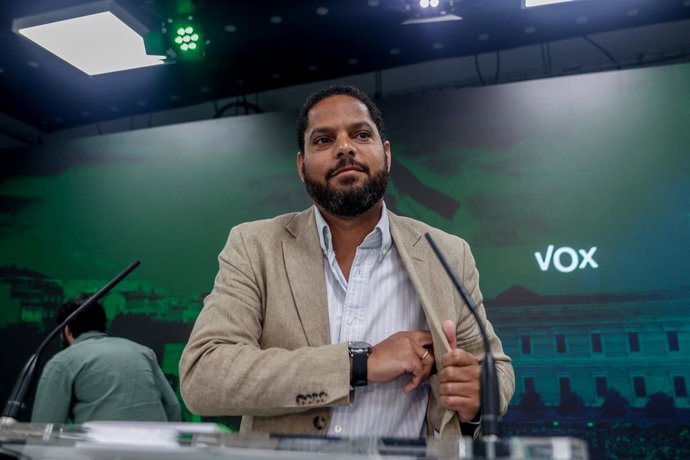 Archivo - El secretari general de Vox, Ignacio Garriga
