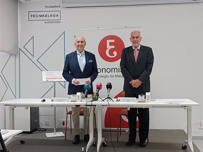 Presentación de la 43 edición del 'Barómetro Económico de la provincia de Málaga' del Colegio de Economistas