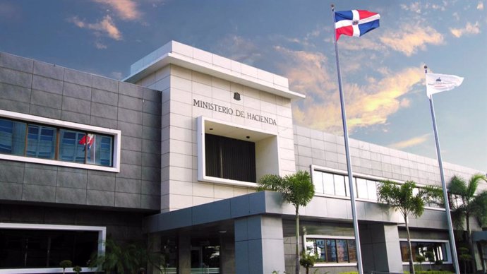 Fachada del Ministerio de Hacienda de República Dominicana
