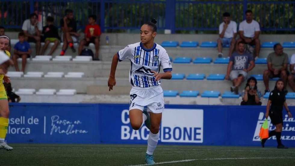 Karla Bermejo, en un partido con el Balears FC.