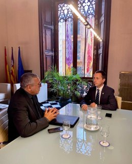 El cónsul de Marruecos, Abdellah Bidoud, y el presidente del Consell de Mallorca.