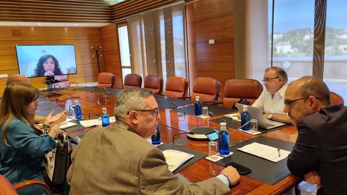 Reunión de la Mesa de las Cortes de Castilla-La Mancha.