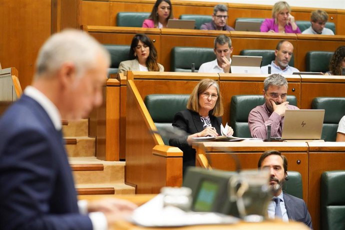 El Lehendakari, Iñigo Urkullu, interviene durante el último pleno de Política General de la Legislatura del Gobierno vasco, en el Parlamento vasco, a 14 de septiembre de 2023, en Vitoria-Gasteiz, Álava