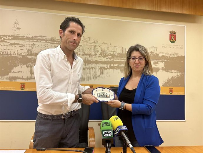 Presentación del X Autocross Nocturno del Cerro Negro.