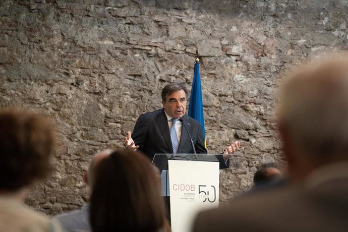 El vicepresidente de la Comisión Europea (CE), Margaritis Schinas, en un acto en el Cidob