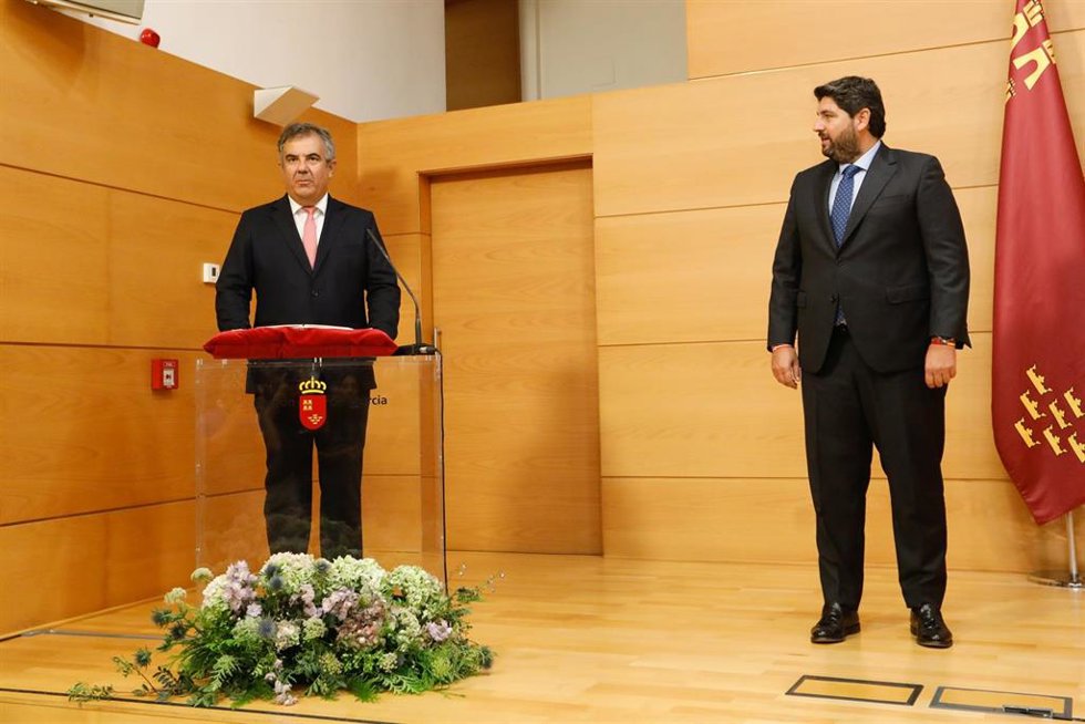 14-09-23 El Jefe Del Ejecutivo Regional, Fernando López Miras, Preside El Acto De Toma De Posesión De Los Miembros Del Consejo De Gobierno De La Región De Murcia. En La Imagen, Juan María Vázquez.