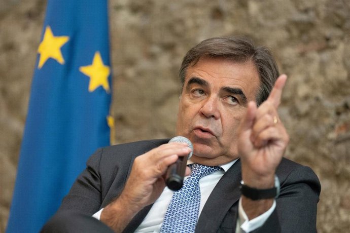El vicepresidente de la Comisión Europea (CE), Margaritis Schinas, en un diálogo en el Cidob