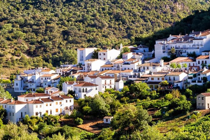 Imagen de archivo de un pueblo de interior andaluz.