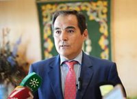 Nieto cree que las voces en el PSOE contra la posible Ley de Amnistía hace que no quepa "duda de que sería un disparate"