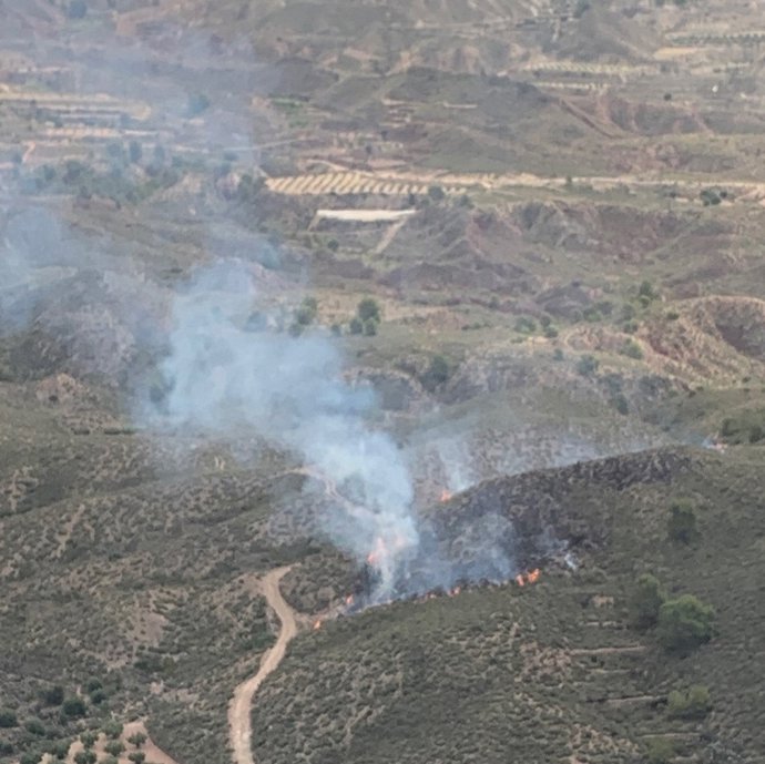 Imagen tomada desde el helicóptero MU20, a su llegada al lugar del incendio