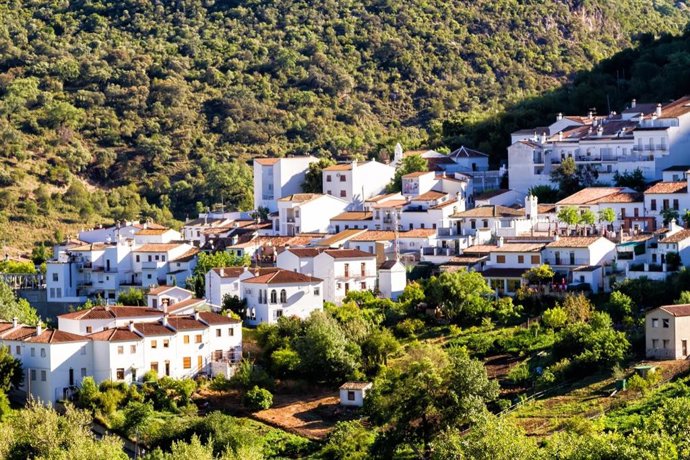 Imagen de archivo de un pueblo de interior andaluz.