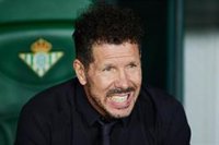 Simeone: "¿Qué más tiene que ganar Messi para seguir siendo el mejor del mundo?"