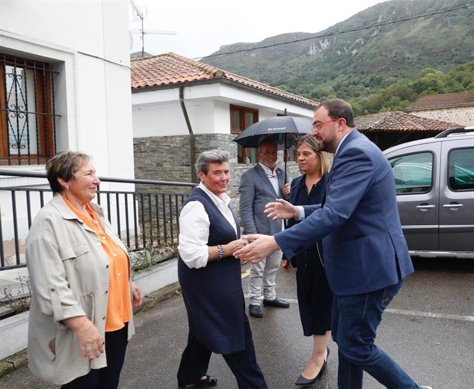 Adrián Barbón, en Yernes y Tameza