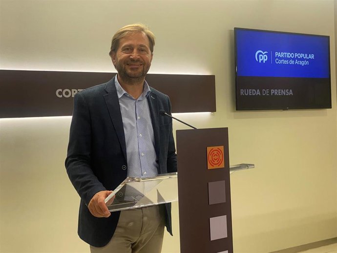 El portavoz del PP Aragón, Fernando Ledesma.
