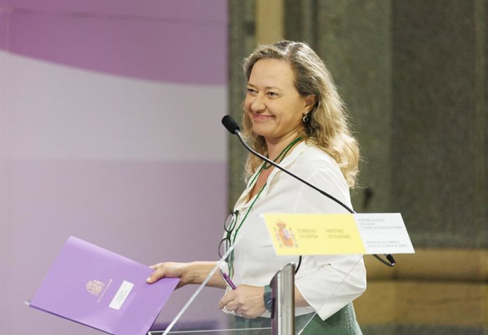 La delegada del Gobierno contra la Violencia de Género, Victoria Rosell, a su llegada a una rueda de prensa posterior al comité de crisis de Igualdad, en la sede del Ministerio, a 4 de septiembre de 2023, en Madrid (España). El Ministerio de Igualdad ha