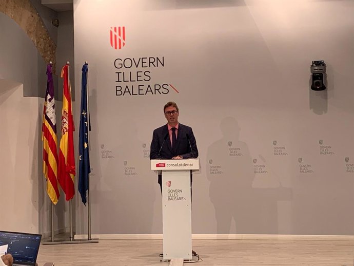 El portavoz del Govern, Antoni Costa, en rueda de prensa