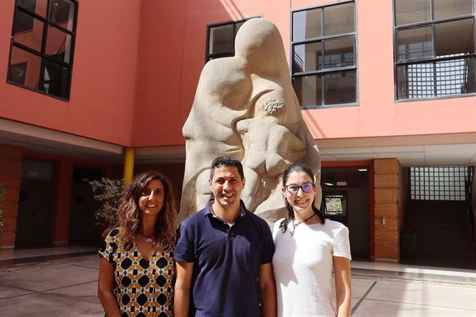 Los profesores de la Universidad de Málaga que participan en esta nueva Cost Innovators Grant son David Herrera, del departamento de Teoría e Historia de la Educación y Isabel M Bernedo y Lucía González-Pasarín, del departamento de Psicología Evoluti