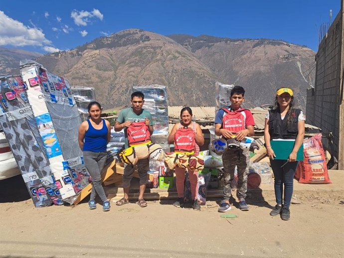 Madre Coraje y el Ayuntamiento de Córdoba apoyan en Perú a 25 familias con alimentos, materiales y formación.