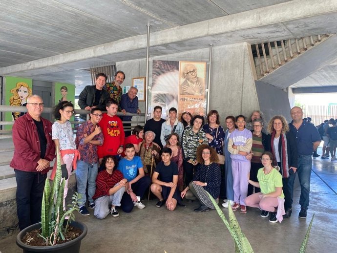 El alumnado de las Aulas Enclave, FPA y 3 de la ESO del curso pasado del IES Agaete Pepe Dámaso ha sido premiado en la octava edición del Festival Internacional Escolar y Universitario de las Artes Audiovisuales eMovie de Madrid por un corto-documental