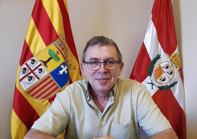 Archivo - El portavoz de CHA en el Ayuntamiento de Caspe, Rafael Lumbreras.