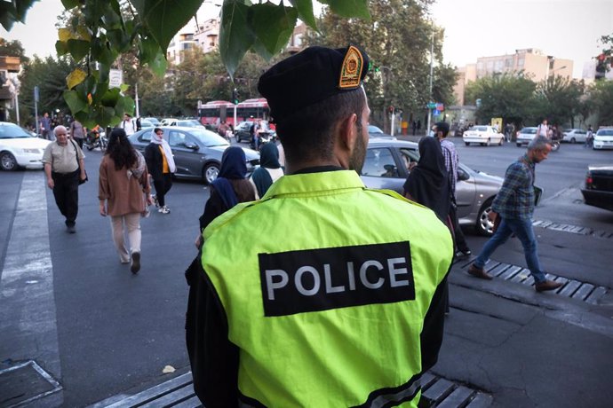 Policía en Irán