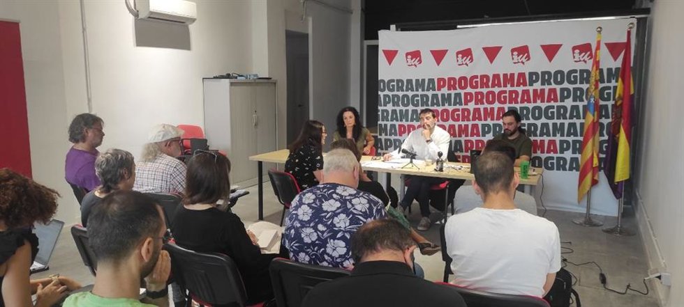 La coordinadora de IU Aragón se ha reunido este sábado.