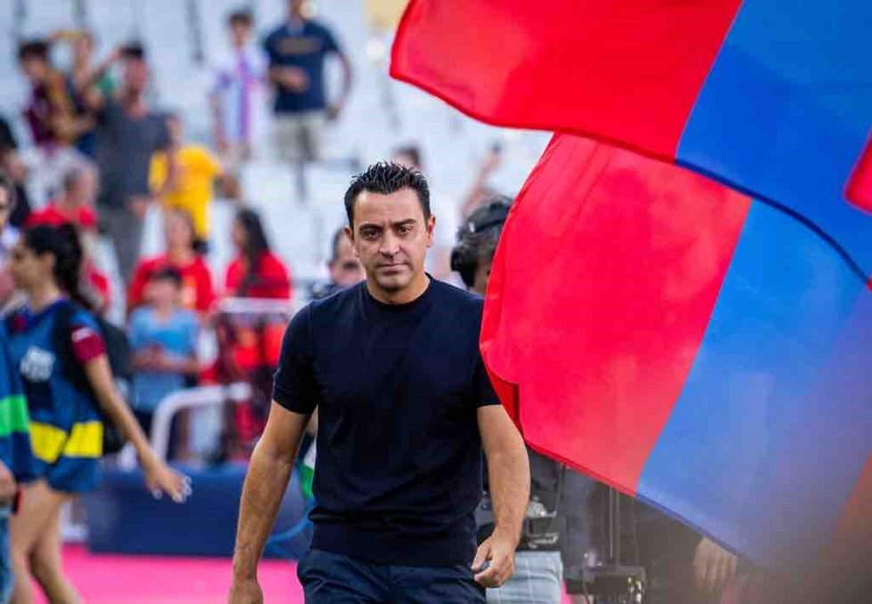 Archivo - El entrenador del FC Barcelona, Xavi Hernández, en la previa del Trofeu Joan Gamper 2023