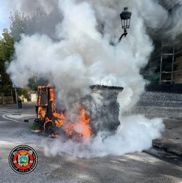 Barredora incendiada en Santander, en el Alto Miranda