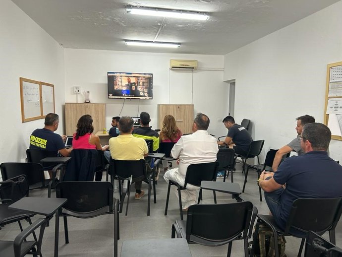 El Cabildo de Fuerteventura y el Ayuntamiento de La Oliva coordinan con Gobierno de Canarias y el Estado el traslado de la embarcación accidentada en Lobos