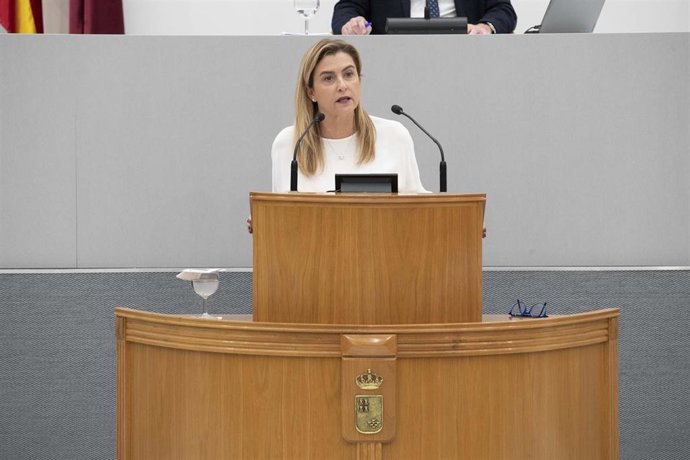 Archivo - La vicesecretaria general y portavoz del PSOE en la Región de Murcia, Carmina Fernández